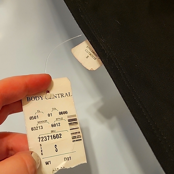 STRAPLESS MINI DRESS! - Picture 2 of 8